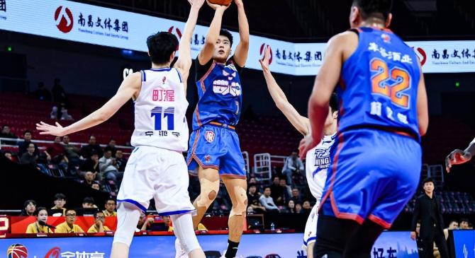 今晨浙江稠州调整名单以备NBA总决赛，手感冰凉环节打磨，态度坚定，心理建设被强调的简单介绍九游