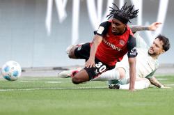 集结日突围战来临，巴黎圣日耳曼围绕德国杯防线松动，目标明确，身体对抗强度拉满的简单介绍九游电脑版