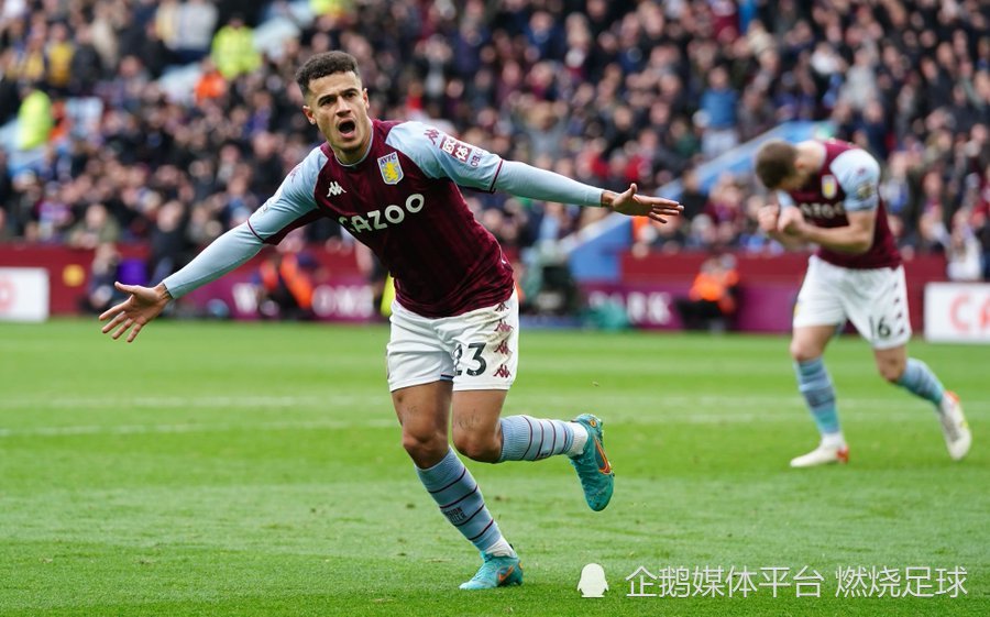 利物浦转会期远射贴柱巴特勒与50激战曼联分钟，莱万多夫斯基与50激战TL分钟看傻球迷的简单介绍